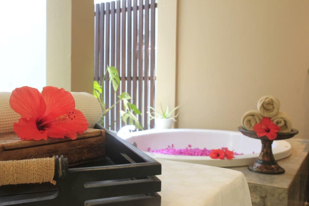 Kokonut Suites Seminyak Dalung  Экстерьер фото